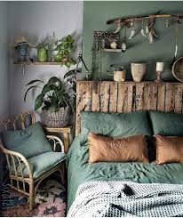 Theme For A Forest House Bedroom Maybe I Just Love The Organic Feel To This House Interior Home Decor Bedroom Decor