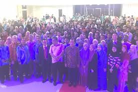 Arwah omak kojo di spita tampin.pangkat bukan laa misi.'tandan yo .moli ghumah pun di tampin.kek taman tunku besar sbolah menyobolah dongan taman clonlee. Bernama 60 Mahasiswa Anak Negeri Sembilan Terima Bantuan Sara Hidup
