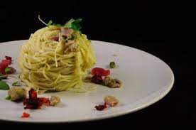 Pasta tonno fresco e pistacchi. Spaghetti Al Tonno Fresco Pistacchi E Origano Un Primo Piatto Delizioso