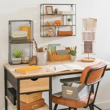 Epingle Par Maisons Du Monde Italia Sur Alles Fur Das Arbeitszimmer Bureau Industriel Bureau Design Bois Bureau Style Industriel