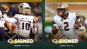 Qb jordan love amplified the buzz surrounding him by passing for 3,085 yards and 17 touchdowns during the 2019 campaign. Packers Sign Qb Jordan Love Rb Aj Dillon