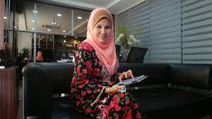 Skrub wajah dengan kesan serta merta halus dan lembut selepas penggunaan yang pertama. Inspirasi Pengasas Sendayu Tinggi Kisah Kejayaan Jutawan Kosmetik Bidadari My