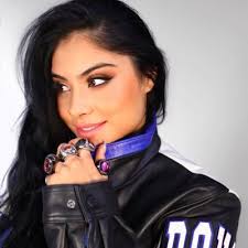 desmond Hackett (@506_0330)