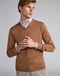 Feature:this sweater is soft texture,made from cotton,soft and breathable. Camel Wool V Neck Sweater Man Aw2018 Roberto Verino