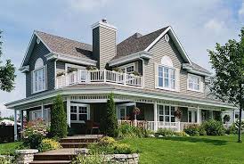 If none of these projects meets your need, you can purchase it and refer it to an engineer of your confidence to adapt it to your need, since we send the file in autocad so that other professionals can move without reworking. Three Bedroom House Plan With Balcony