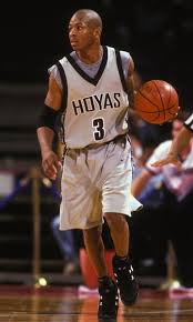 Allen Iverson Georgetown Won The Big East Rookie Of The Year Award And Was Named To The All Rookie Tourn College Basketball Basketball Legends College Sports