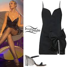 Victoria justice vs perrie edwards (i.redd.it). Perrie Edwards Fashion Steal Her Style
