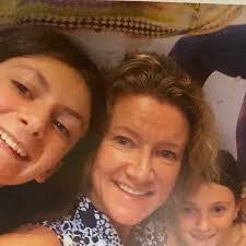 Claudia Hodgson's Instagram, Twitter & Facebook