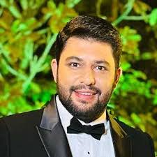 Anand Thakkar's Instagram, Twitter & Facebook