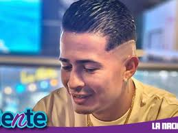 Gerson Torres, el talentoso volante del Herediano que también es hábil con  la navaja y la tijera