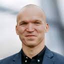 Kerstin Bialas ... Ronja Bölsch-Peterka auf xing.com