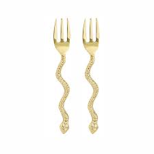 Hard forks and soft forks are the mechanisms used to upgrade blockchains in a decentralized environment. Gold Snake Cake Fork Love Frankie