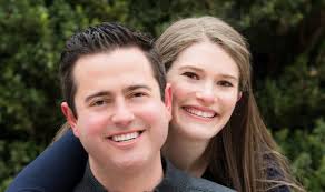 Elena Welt, Jason Burke