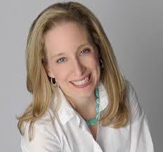 A World of Mindfulness (A World Of...Values to Grow On, 2): Alladin, Erin,  Del Rizzo, Suzanne, Bender, Rebecca, Grimard, Gabrielle, Anderson, Tara,  Thisdale, François, Ritchie, Scot, Sato, Miki, Campeau, Tamara, Pedersen,  Emma,