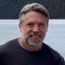 Lori Rash's Instagram, Twitter & Facebook