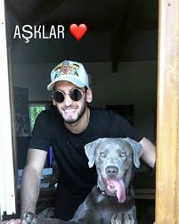 Hakan Calhanoglu Panosundaki Pin