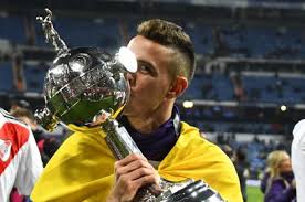 Maybe you would like to learn more about one of these? Foto De Santos Borre Con El Cabello Tenido Por Promesa De Libertadores
