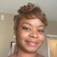 Tiffany Potts's Instagram, Twitter & Facebook