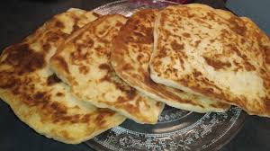 Msemen A La Farine Sans Semoule المسمن بدون سميد Flour Msemen Without Semolina Youtube