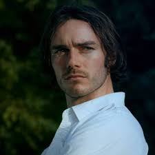 Jesse Farquhar's Instagram, Twitter & Facebook