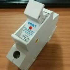 Maybe you would like to learn more about one of these? Din Rail Fuse Holder Rt18 32 X Rumah Fuse Tabung Dengan Lampu Model Mcb Shopee Indonesia