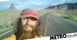 British man runs 15,000 miles across the US to recreate Forrest Gump's  route