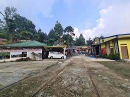 Sebagian besar destinasi wisata di bogor itu berada di pegunungan jadi mau tidak mau aktivitas fisik pasti dijalani. Pesona Wisata Alam Ciparay Endah Bogor Harga Terbaru 2021