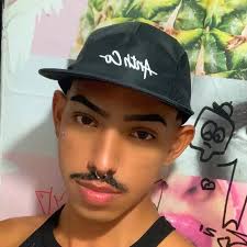 Erik Ryan (@woerikryan) • Threads, Say more