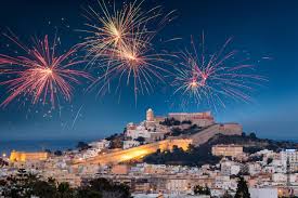 Celebrate san antonio is one huge new year's eve street party with live music, performances, carnival rides, various entertainment, and food. New Year S Eve Parties On Ibiza Ibiza Spotlight
