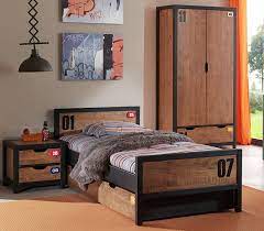Relooking et décoration 2017 / 2018 déco chambre ado idee deco fille la garçon n est pas facile à meubler garcon ultra moderne personnaliser bleu. Une Chambre Complete Pour Adolescent Au Style Industriel