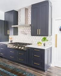 48 Marvelous Kitchen Backsplash Decor Ideas Navy Kitchen Cabinets Navy Blue Kitchen Cabinets Simple Kitchen Remodel