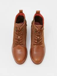 She's a maneater, watch out boy. Mabel Leather Lace Up Boots Dk Brown White Stuff