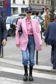 Clothing listed in description• check our website for more photos & info on their outfits! Revisit 43 Of Bella Hadid S Best Street Style Looks British Vogue
