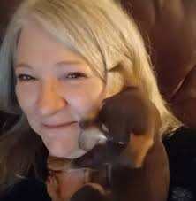 Hope this is okay to ask. Does anyone know of a hairstylist that has  availability today to highlight and cut my hair? Left picture is the color  I have now. Right is