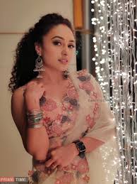 She works in malayalam and telugu film industry. Pearle Maaney Wiki Biography Age Photos And Family The Primetime