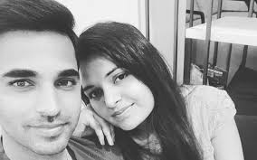 The news comes days after bhuvneshwar's mother was admitted to a hospital after testing positive for the deadly virus. Bhuvneshwar Kumar And His Wife Slip Into Immediate Quarantine After Showing Covid 19 Symptoms