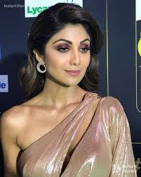 Shilpa Shetty Latest Hot Hd Photos Wallpapers 6125 Shilpa Shetty Iifa Award 2017 1080x1350 Wallpaper Teahub Io Photo gallery of shilpa shetty.