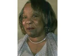 Ashia Robertson's Instagram, Twitter & Facebook