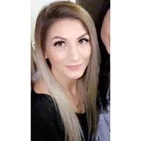 Beth Cates's Instagram, Twitter & Facebook