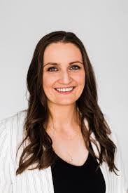 Linda Allebach's Instagram, Twitter & Facebook