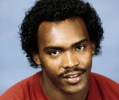 Former Cardinals legendary tackle Luis Sharpe dies at 65