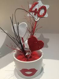 Dettagli su festa compleanno 40 anni per donne e uomini con decorazioni a. Centro Tavola 40 Anni 40 Compleanno Tavolo Compleanno Alberi Di Natale In Feltro