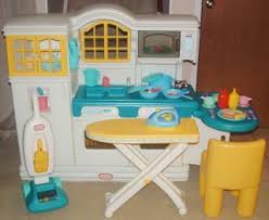 Little Tikes Vintage Country Kitchen Vacuum Food Dishes Ships 4 Nostalgic Toys Tikes Toys Little Tikes
