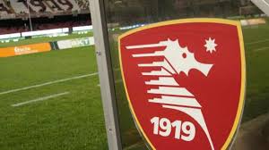 Prediksi como vs salernitana 27 desember 2015 prediksi skor bola hari ini akan memberikan bursa taruhan bola dari agen judi bola online antara. La Salernitana Calcio Presenta Una Nuova Collaborazione Con La Pugilistica Salernitana