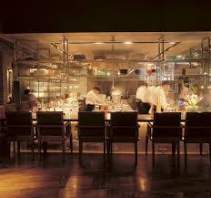 Pin By Michele Cavillon On Chef S Tables Open Kitchen Restaurant Bar Design Restaurant Open Kitchen