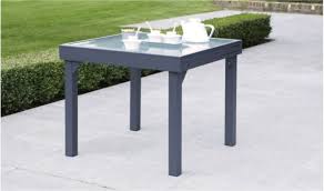 La table à rallonge carrée est disponible avec différents systèmes d'ouverture et d'installation de l'allonge. Table De Jardin Carree Extensible Grise Anthracite 4 A 8 Personnes