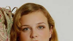 Marylu Poolman steigt bei "Unter Uns" ein: Anna Weigel 3.0