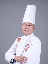 Doanh nhân Kao Siêu Lực, Tổng giám đốc ABC Bakery: Phấn đấu “mỗi năm lên  một lớp”