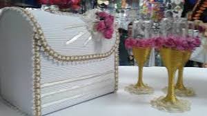 Para contraer matrimonio civil debes acudir a la municipalidad distrital o provincial a la que corresponda tu domicilio o el de tu pareja. Decoracion Para 15 Anos Caja Para Lluvia De Sobres Copas Decoradas Y Serenatero Youtube