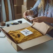 ✔ komplet ponuku online sortimentu a pohodlné nakupovanie cez aplikáciu ✔. Online Shopping So Sehr Belasten Rucksendungen Die Umwelt Und Den Geldbeutel Stern De